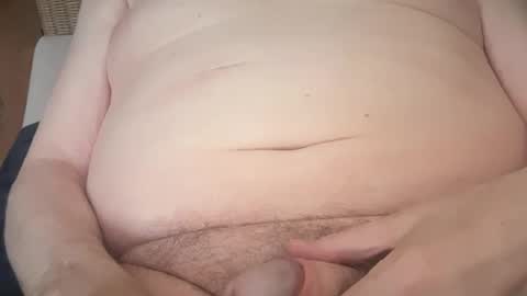 Snapshot of ian53a chatting on 07-07-26, 09:24 ian53a - mature UK man for same online show from 07-07-26, 09:24