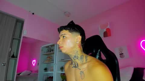 IAN CASTILLO online show from 09-23-25, 11:13