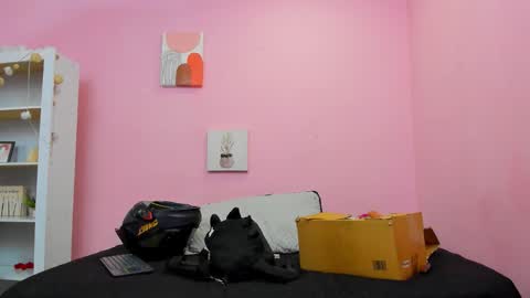 IAN CASTILLO online show from 11-26-25, 11:11