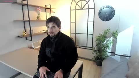 Snapshot of ian_davis chatting on 09-17-25, 11:34 Ian Davis online show from 09-17-25, 11:34