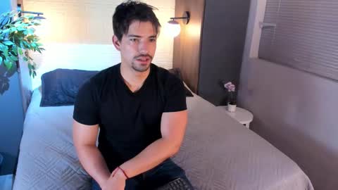 Snapshot of ian_davis chatting on 09-28-25, 11:37 Ian Davis online show from 09-28-25, 11:37