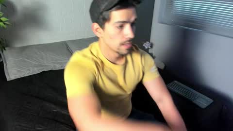 Snapshot of ian_davis chatting on 09-29-25, 11:59 Ian Davis online show from 09-29-25, 11:59