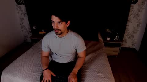 Snapshot of ian_davis chatting on 10-08-25, 11:41 Ian Davis online show from 10-08-25, 11:41