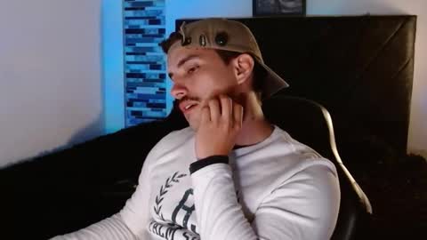 Ian Davis online show from 03-24-26, 01:21