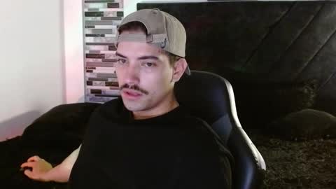 Ian Davis online show from 03-24-26, 07:30