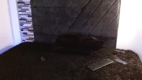 Ian Davis online show from 04-30-26, 02:45