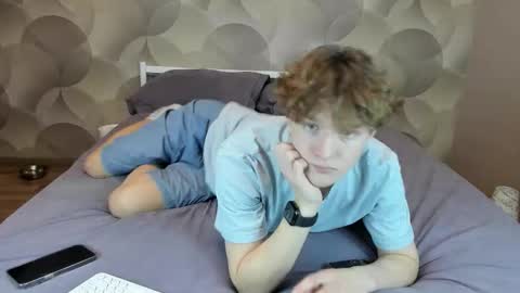 Snapshot of ian_flor chatting on 01-16-26, 02:43 Ian Flor online show from 01-16-26, 02:43