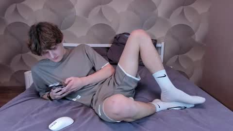 Snapshot of ian_flor chatting on 02-05-26, 03:16 Ian Flor online show from 02-05-26, 03:16