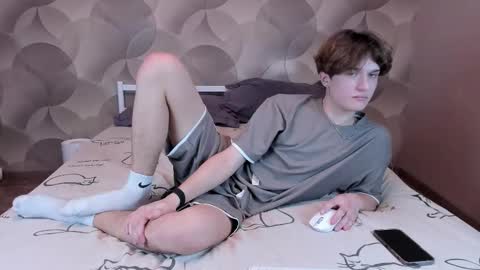 Snapshot of ian_flor chatting on 02-24-26, 03:54 Ian Flor online show from 02-24-26, 03:54