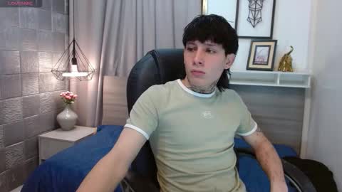 ian online show from 10-25-25, 08:14