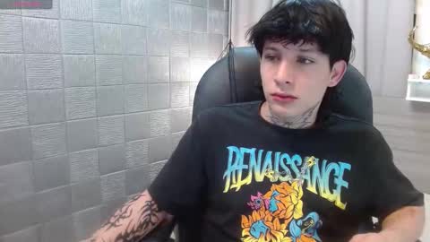 ian online show from 11-20-25, 02:01