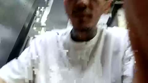 Snapshot of iandoherty chatting on 02-20-25, 10:26 Ian Doherty online show from 02-20-25, 10:26