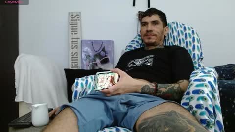 Snapshot of iandoherty chatting on 11-18-25, 05:06 Ian Doherty online show from 11-18-25, 05:06