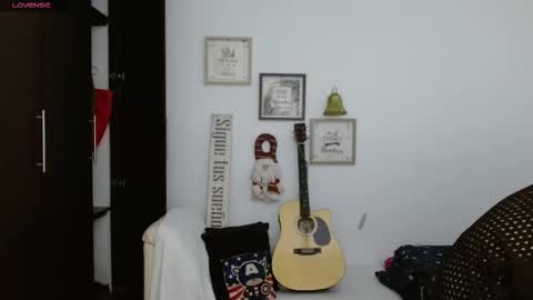 Snapshot of iandoherty chatting on 12-21-25, 10:00 Ian Doherty online show from 12-21-25, 10:00