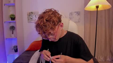 ian  online show from 11-29-25, 08:39