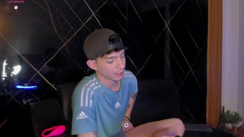Ian Lark online show from 06-02-26, 04:03