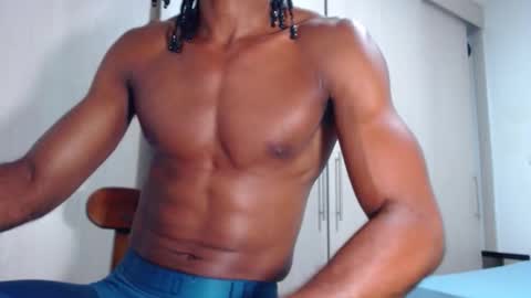 Snapshot of ianrashatxxx chatting on 10-23-25, 01:49 Ian Rashad online show from 10-23-25, 01:49