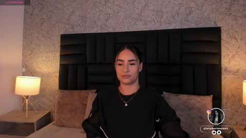 I A R A   online show from 10-01-25, 12:55