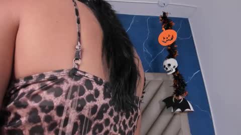 ibbie_ online show from 10-30-25, 12:17