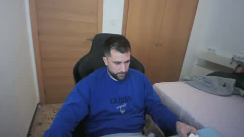 iberian_macho online show from 11-18-25, 08:41