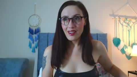 Iberian Moon online show from 10-26-25, 11:16