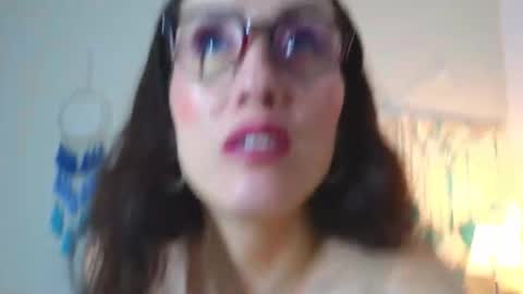 Iberian Moon online show from 11-15-25, 06:59