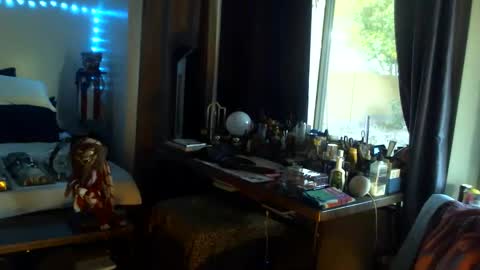 PMS online show from 09-26-25, 01:09