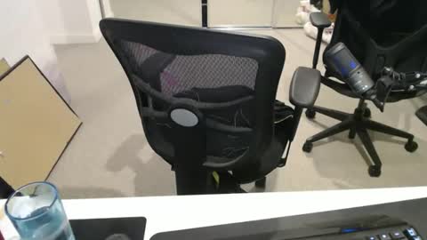 ic987 online show from 02-21-26, 01:45