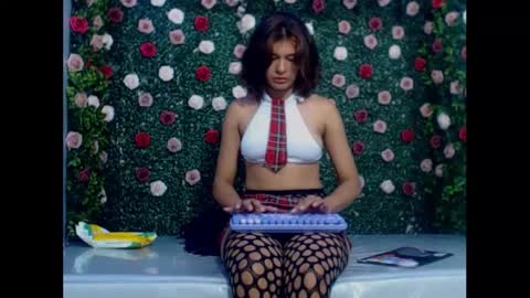 ice_199 online show from 10-23-25, 01:38