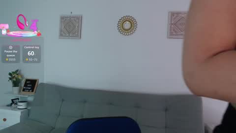 ice_y_abigail online show from 11-09-25, 11:03