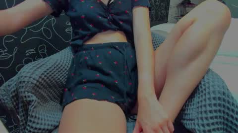 Ice online show from 10-27-25, 05:55