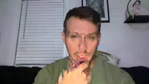 Snapshot of icecold890 chatting on 09-25-25, 04:05 icecold890 online show from 09-25-25, 04:05