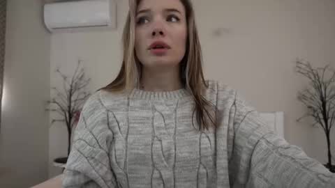 Danielle online show from 02-09-25, 08:33