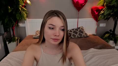 Danielle online show from 03-09-25, 06:43