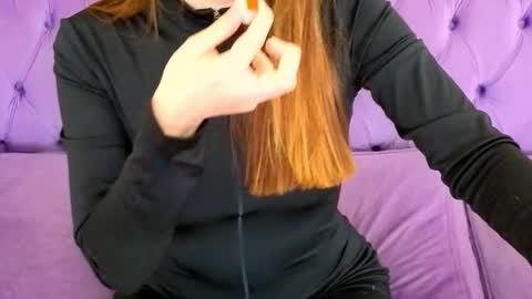 Danielle online show from 05-03-26, 01:17