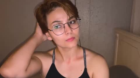 Ksenia online show from 09-21-25, 07:48