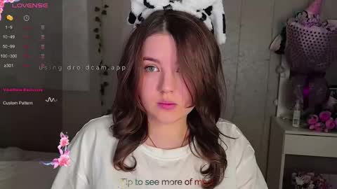 Snapshot of iceeheart chatting on 02-18-26, 06:26 Ksenia online show from 02-18-26, 06:26