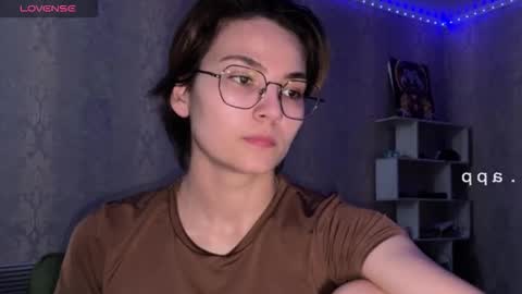 Snapshot of iceeheart chatting on 05-26-26, 02:35 Ksenia online show from 05-26-26, 02:35