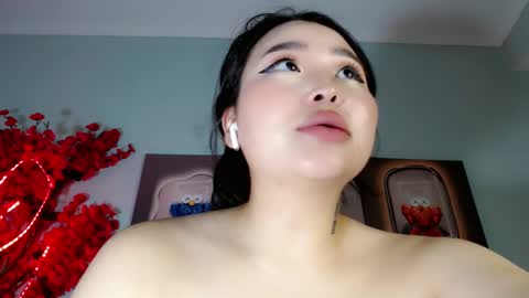 Snapshot of ichiben chatting on 02-25-25, 06:09 ichiben online show from 02-25-25, 06:09