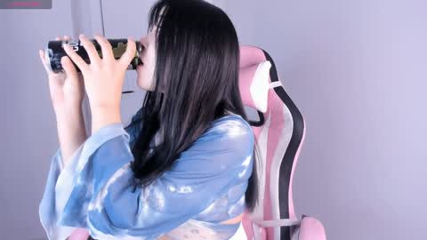 Hitomi   online show from 12-12-24, 06:14