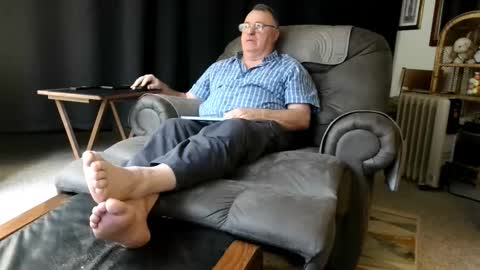 Christopher online show from 11-07-25, 10:10