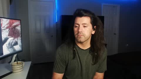 Snapshot of icy_ivy chatting on 02-03-25, 07:29 Ivan online show from 02-03-25, 07:29