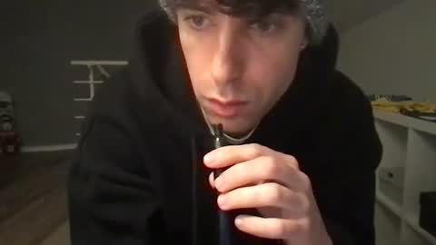 Snapshot of icyninesix chatting on 12-16-24, 05:11 icyninesix online show from 12-16-24, 05:11