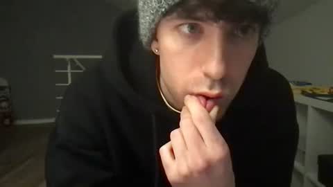 Snapshot of icyninesix chatting on 12-17-24, 12:45 icyninesix online show from 12-17-24, 12:45