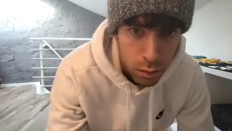 Snapshot of icyninesix chatting on 12-17-24, 12:22 icyninesix online show from 12-17-24, 12:22