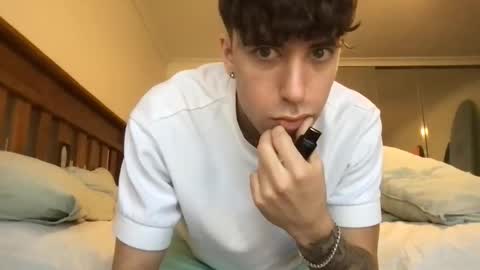 Snapshot of icyninesix chatting on 02-19-25, 03:06 icyninesix online show from 02-19-25, 03:06