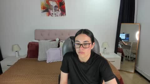 Icy online show from 11-02-25, 11:07