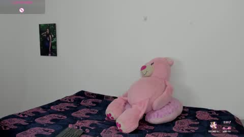 Idara Zanin online show from 12-24-24, 11:28