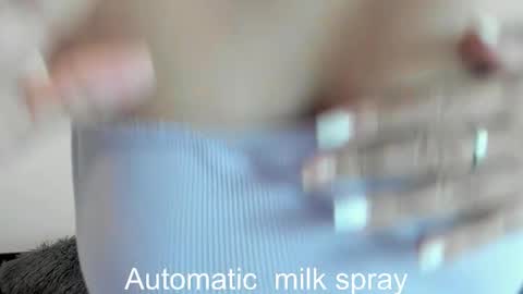 Snapshot of idarazanin24 chatting on 02-22-26, 08:02 Idara Zanin online show from 02-22-26, 08:02