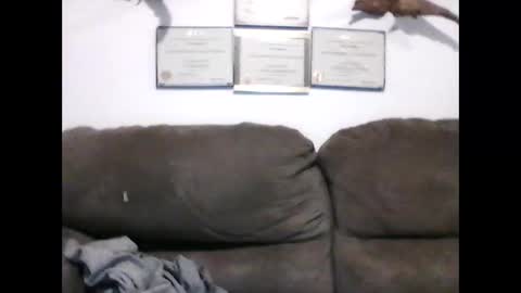 idkwhyidothis348732 online show from 01-14-25, 12:03